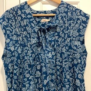 Faherty dress size S